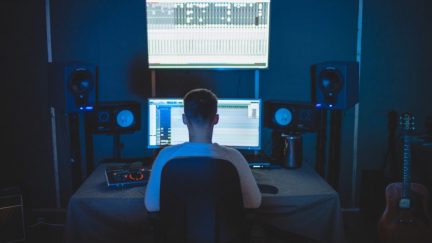 What you should know about hiring a freelance Sound Engineer