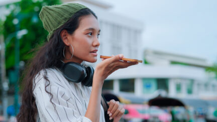 5 Ways the New ChatGPT-5 Can Help Freelancers With Their Workload